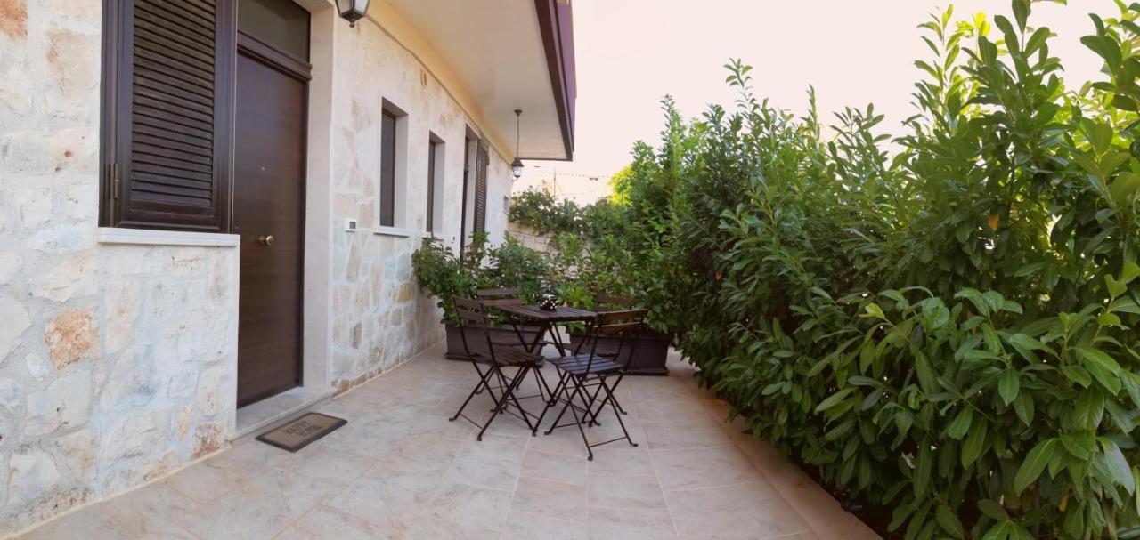 Aparthotel Eremo del Dottó Alberobello Habitación foto